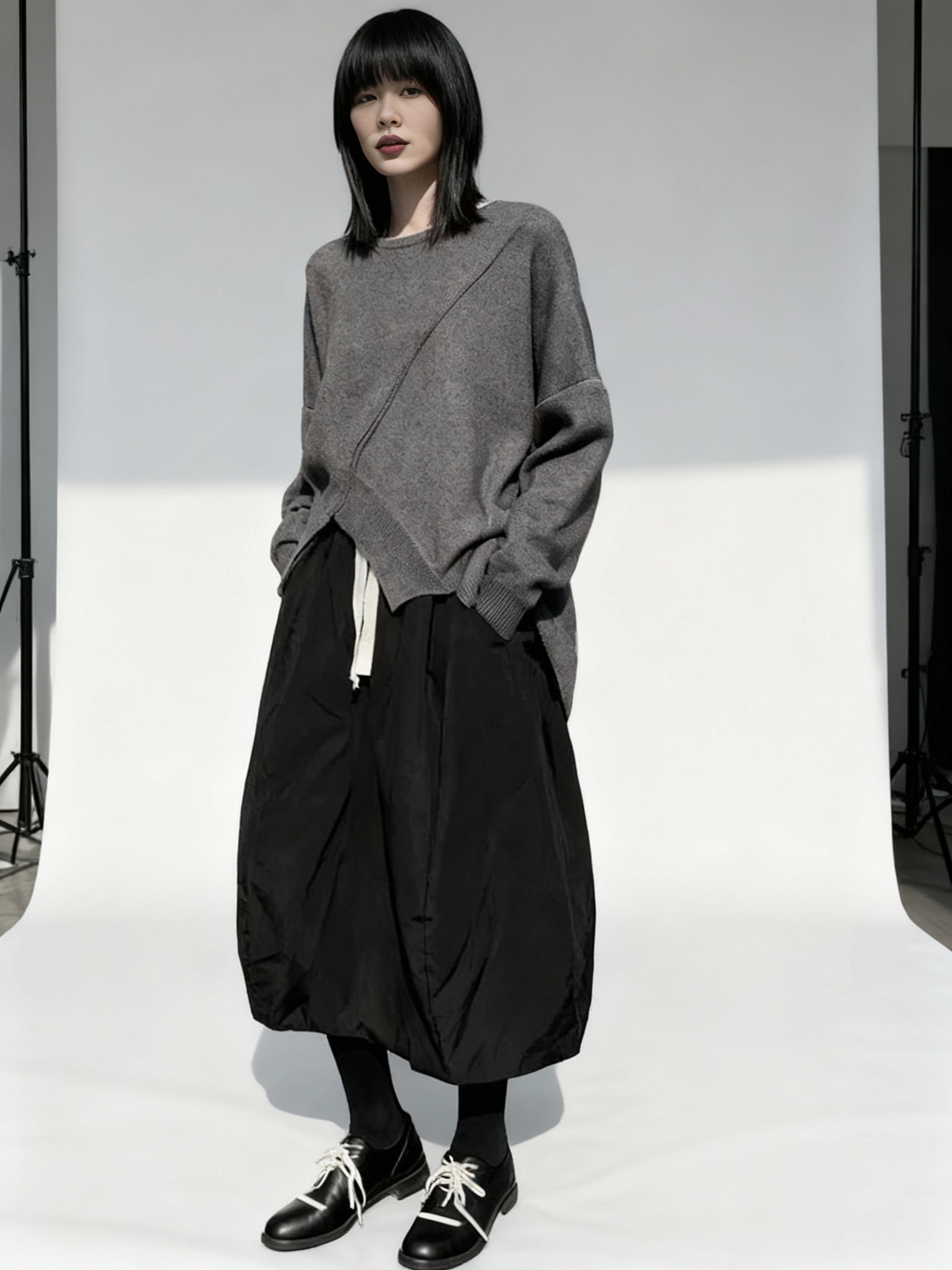 Asymmetrical Hem Oversized Knit Sweater – Gray | Casual Minimal Goth-SimpleModerne