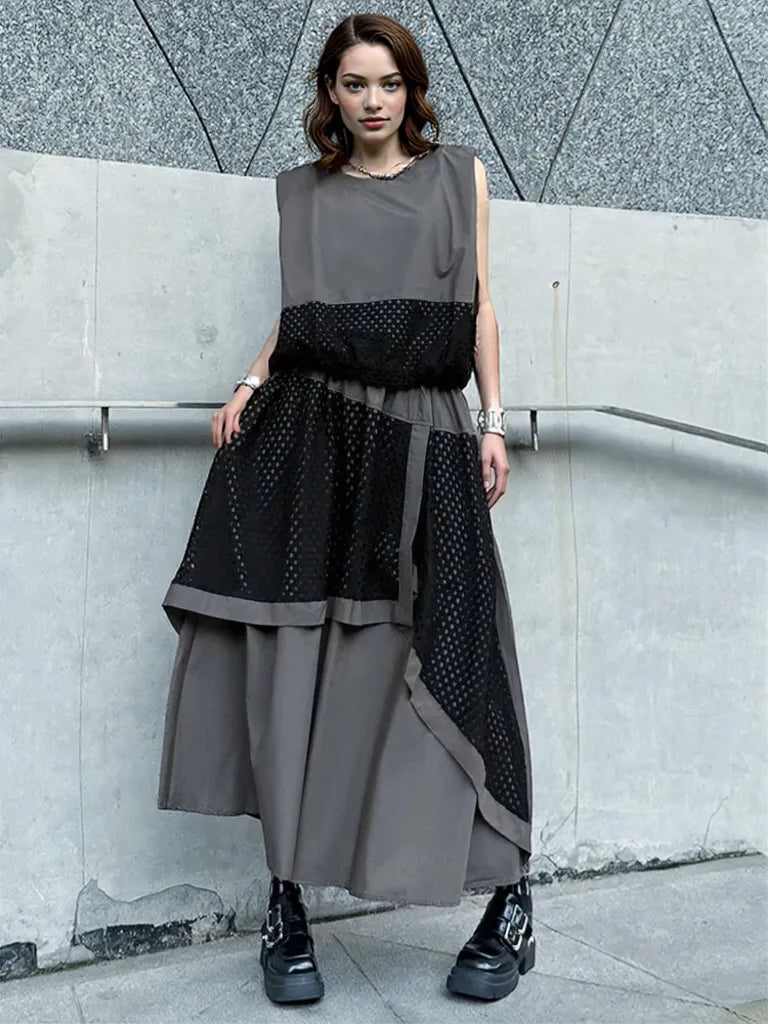 Layered Contrast Tank – Mesh Drama in Charcoal Gray-SimpleModerne