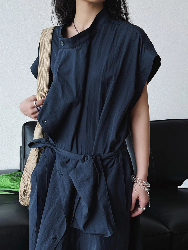 Asymmetrical Button-Up Maxi Dress with Detachable Belt Bag – Minimalist Black Layered Look-SimpleModerne