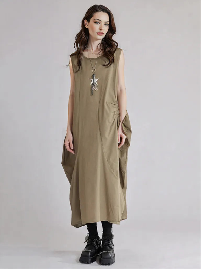 Sleeveless Khaki Cargo Maxi Dress with Pockets – Minimal Utility Style-SimpleModerne
