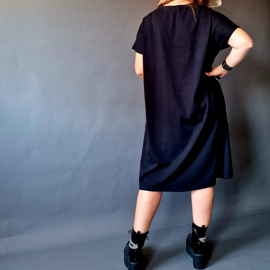 Simple Moderne Shirt Dress with Maxi Pocket-SimpleModerne