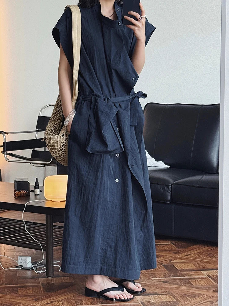 Asymmetrical Button-Up Maxi Dress with Detachable Belt Bag – Minimalist Black Layered Look-SimpleModerne