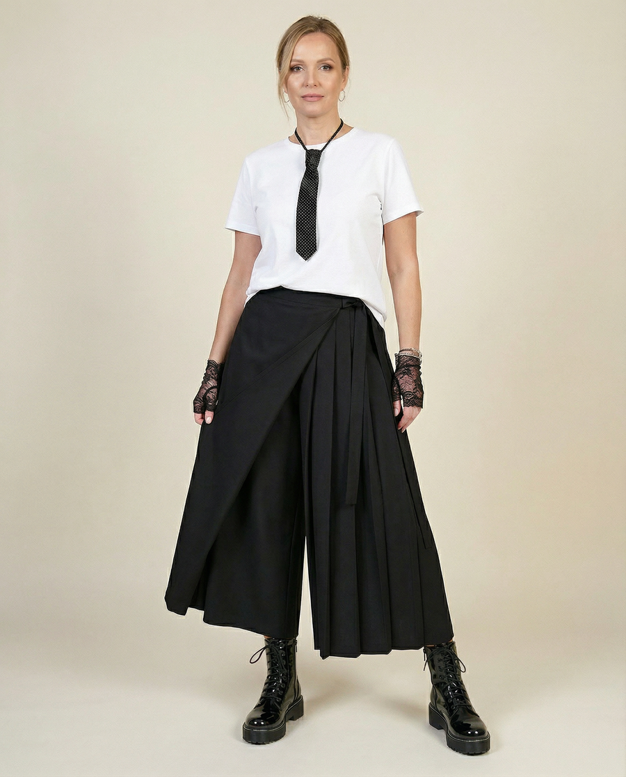Black Skirt-Pant Hybrid with Pleated Overlay – Edgy and Unique Design for Modern Styles-SimpleModerne