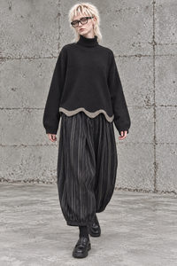 Black Striped Balloon Trousers-SimpleModerne