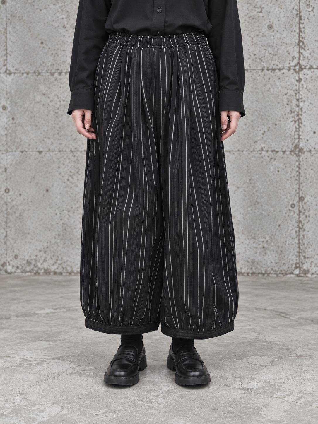 Black Striped Balloon Trousers-SimpleModerne