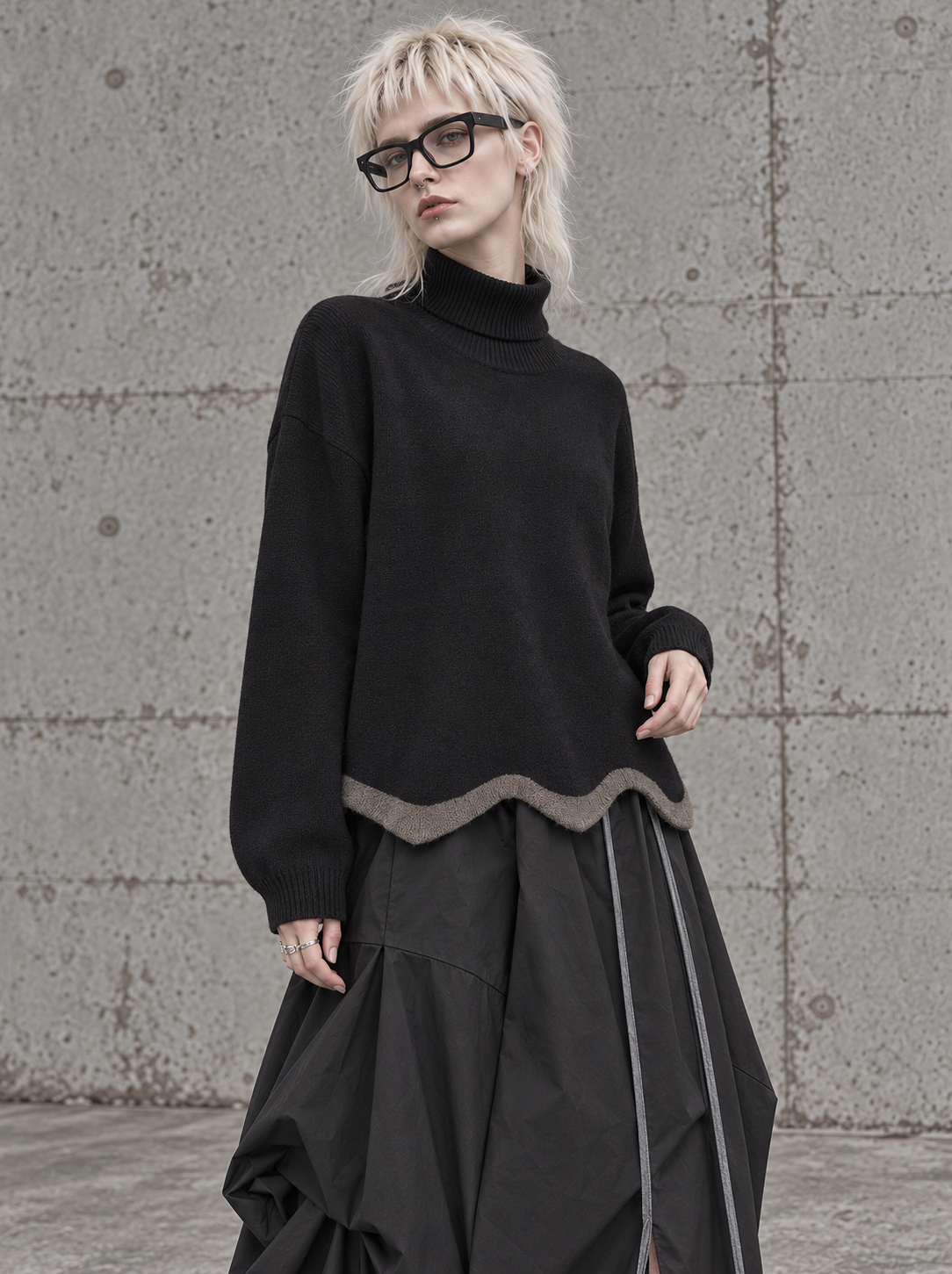 Black Wave Hem Turtleneck Pullover-SimpleModerne