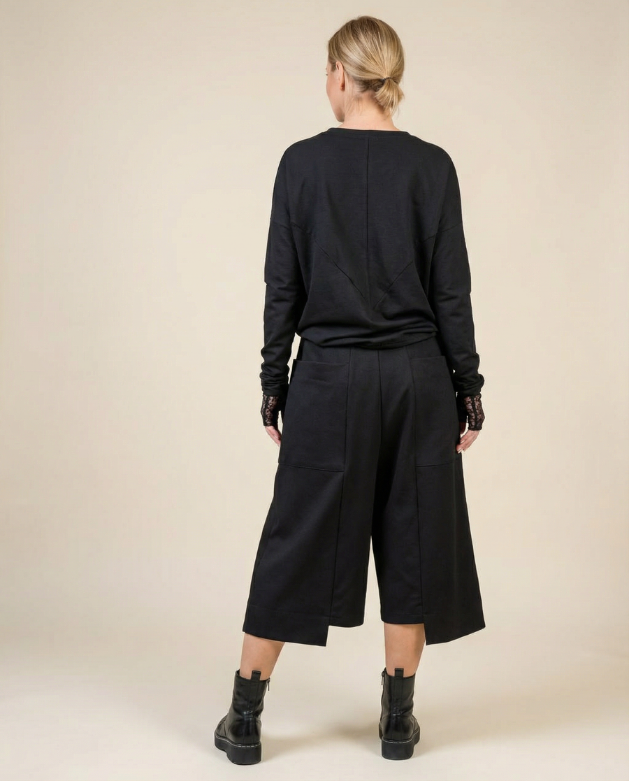 Calf-Length Punk Streetwear Shorts with Pockets-SimpleModerne