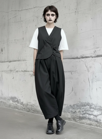 Casual Minimal Goth Clown Style Puffed Capri Trousers-SimpleModerne