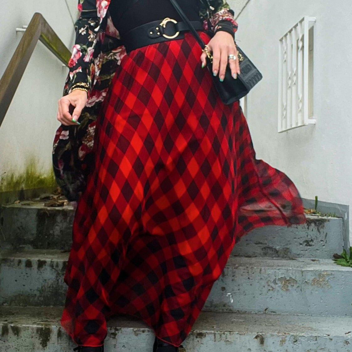 Casual Minimal Goth Maxi Tartan Skirt SimpleModerne