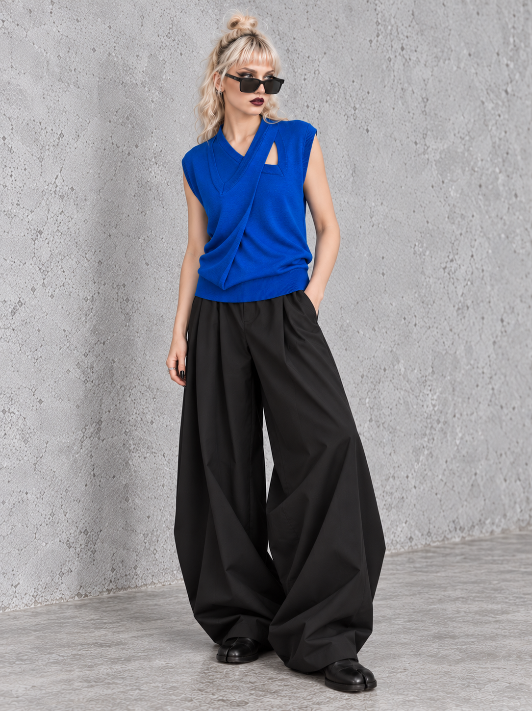Cobalt Blue Double V-Neck Knitted Top-SimpleModerne