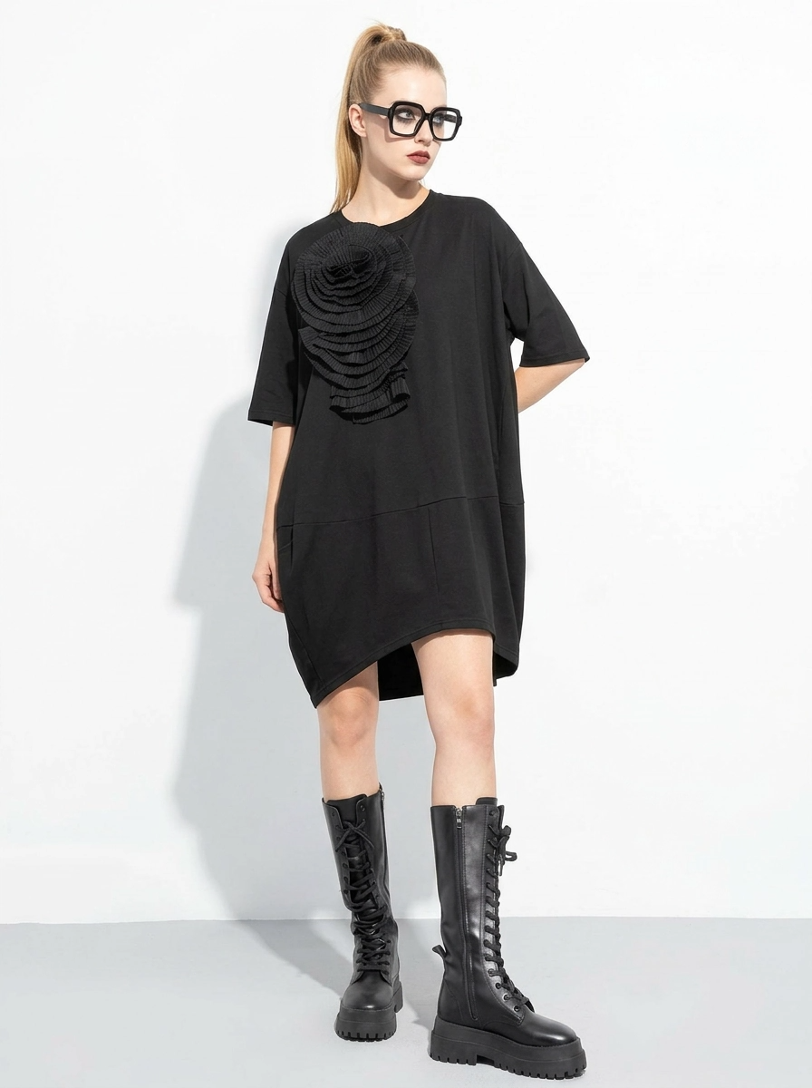 Simple Moderne Black Sculptural Flower Dress – Minimal Goth Oversized Statement Tunic