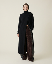 Asymmetrical Split Turtleneck Pullover - Oversized Fit, Cozy Winter Essential-SimpleModerne