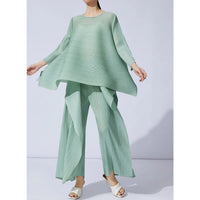 Mint Draped Pleated Capri Trousers-SimpleModerne