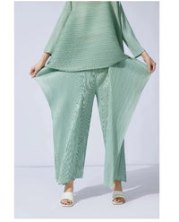 Mint Draped Pleated Capri Trousers-SimpleModerne