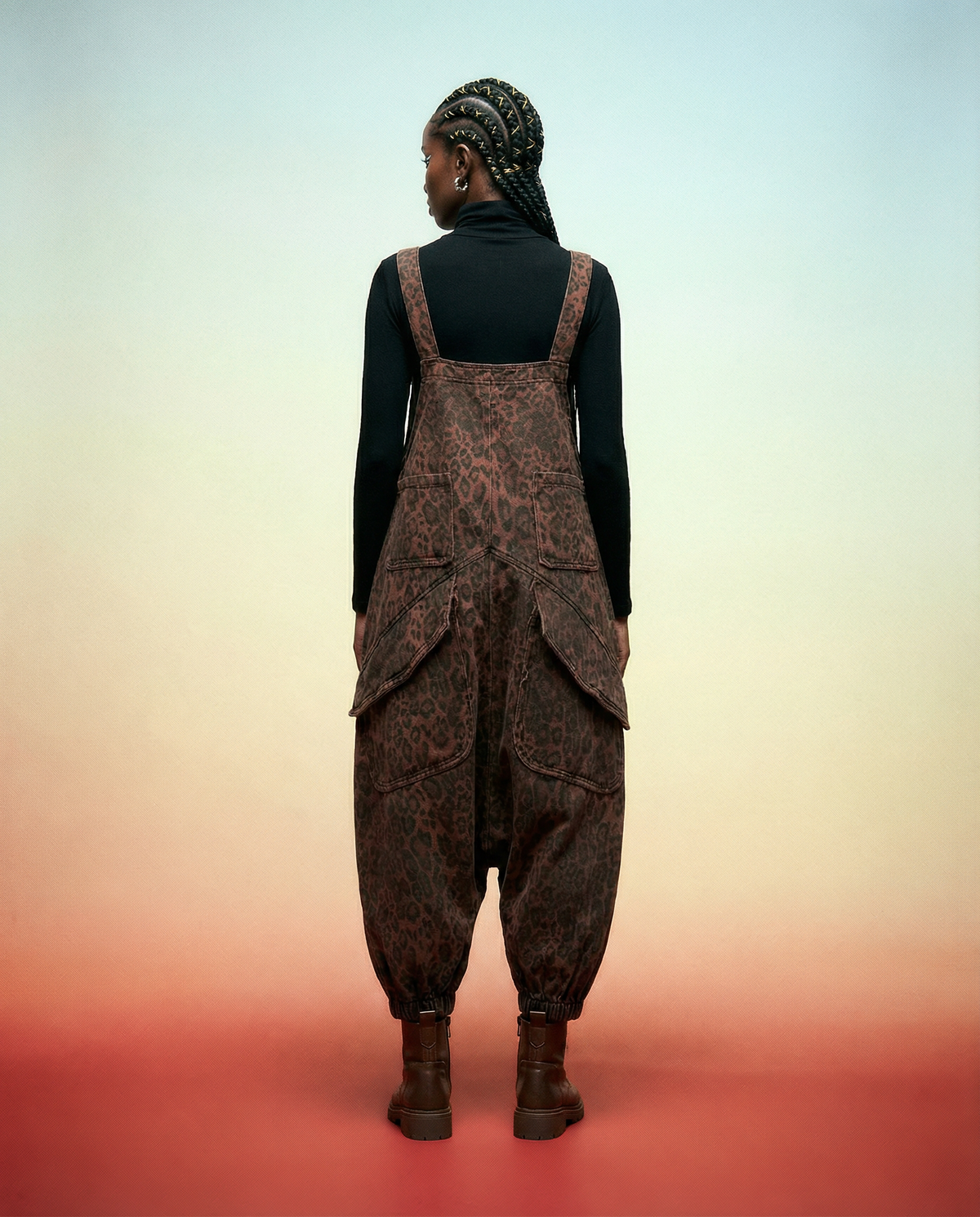 Bold and Elegant Leopard Print Jumpsuit with Relaxed Fit-SimpleModerne