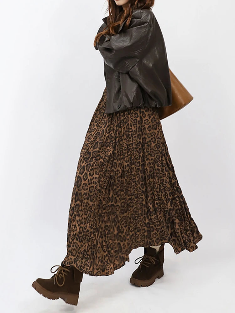 Noir Safari Pleated Maxi Skirt-SimpleModerne