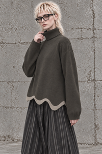 Limited Edition Dark Green Wave Hem Turtleneck Pullover-SimpleModerne