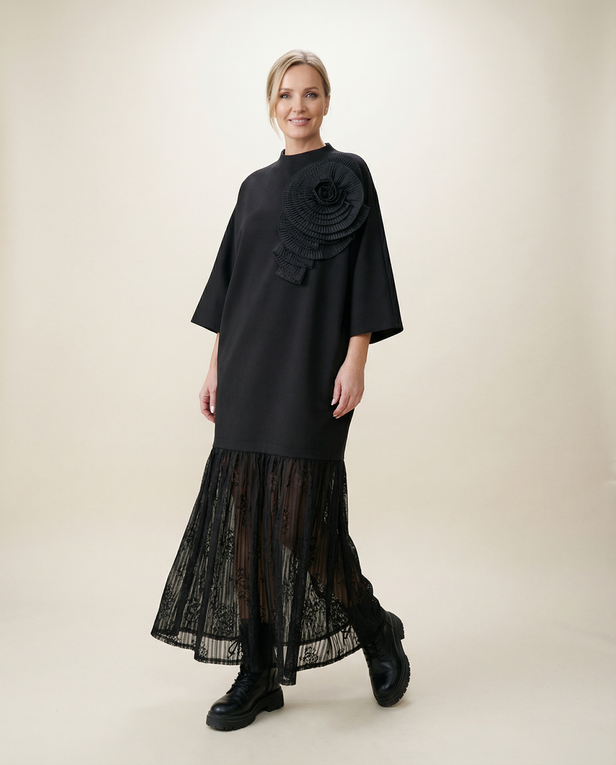 Oversized 3D Flower Pullover Dress with Lace Hem-SimpleModerne