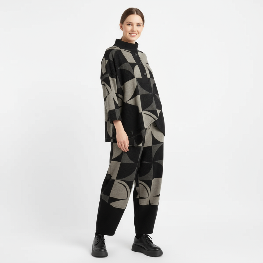 Oversized Geometric Print Two-Piece Set – Relaxed Fit Knit Lounge Wear-SimpleModerne
