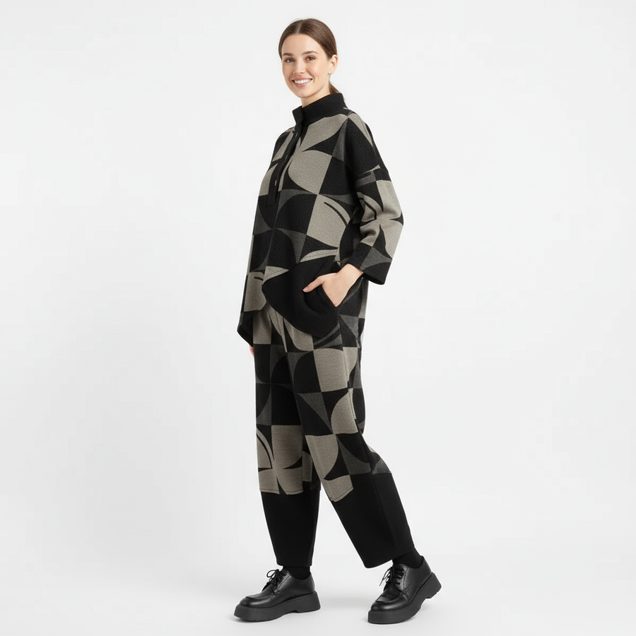 Oversized Geometric Print Two-Piece Set – Relaxed Fit Knit Lounge Wear-SimpleModerne
