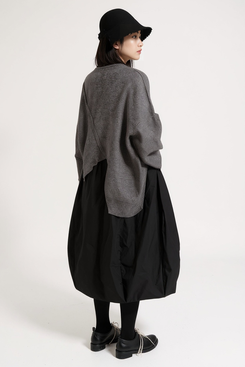 Asymmetrical Hem Oversized Knit Sweater – Gray | Casual Minimal Goth-SimpleModerne