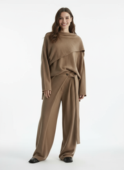 Soft Draped Wide-Leg Trousers – Khaki-SimpleModerne