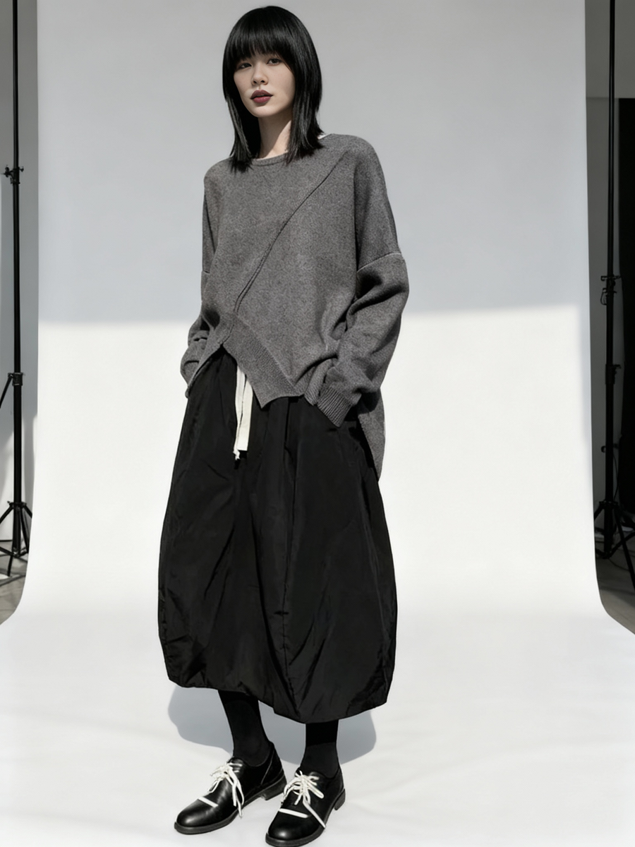 Asymmetrical Hem Oversized Knit Sweater – Gray | Casual Minimal Goth-SimpleModerne
