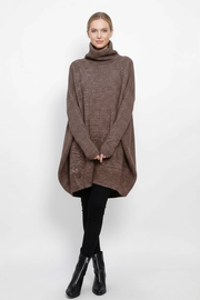 Oversized Turtleneck Pullover — Mocha Brown-SimpleModerne