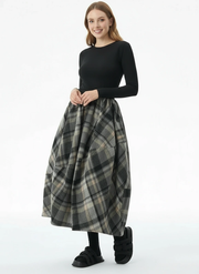Plaid Balloon Skirt — Dark Gray Check-SimpleModerne