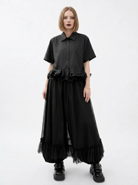 Minimalist Goth Ruffle Hem Shirt – Structured Casual Edge Top-SimpleModerne