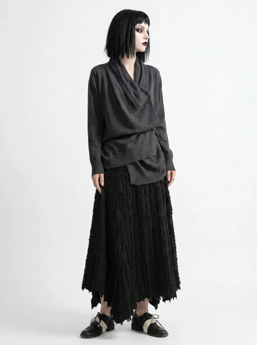 Textured Minimal Goth Skirt – Black-SimpleModerne