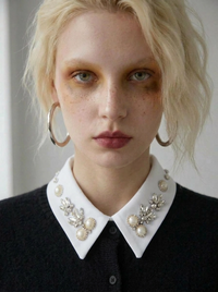 Embellished Detachable Collar – Minimal Gothic Pearl Accent-SimpleModerne