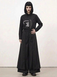 Simple Moderne Black Graphic Blouse – Minimal Cat Motif Button-Up Shirt-SimpleModerne