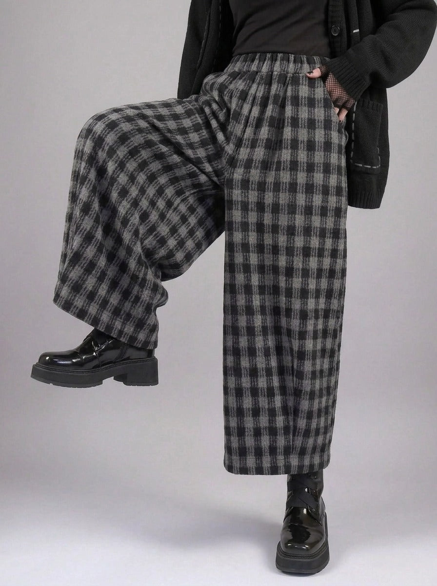 Simple Moderne Checkered Wide-Leg Trousers – Casual Minimal Goth Structured Fit