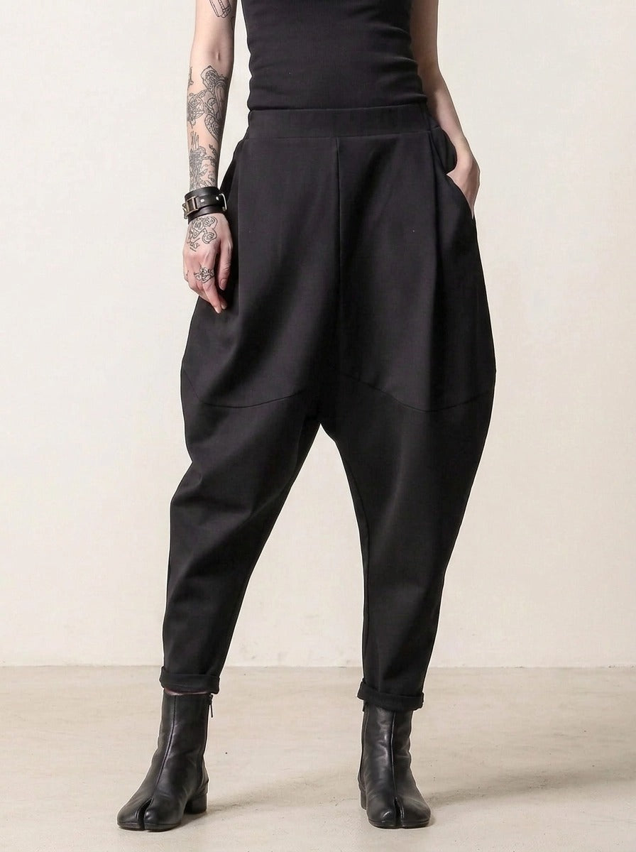 Street Style Black Harem Trousers with Relaxed Fit and Modern Edge