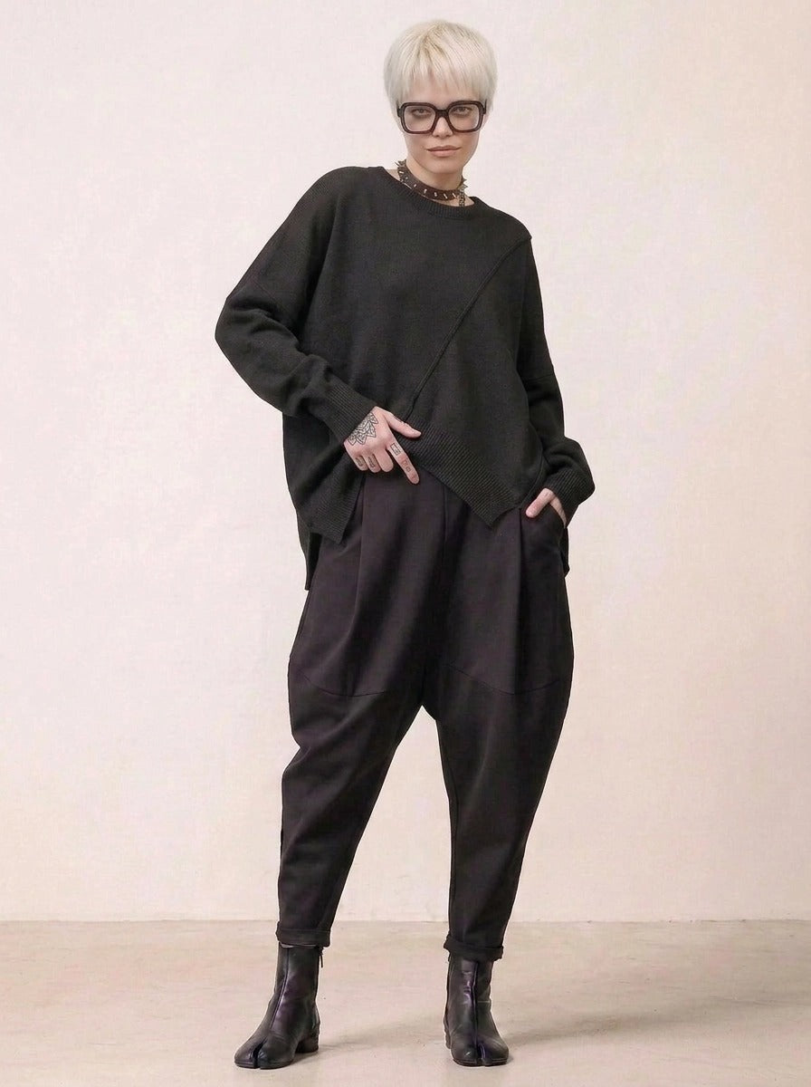 Black pullover