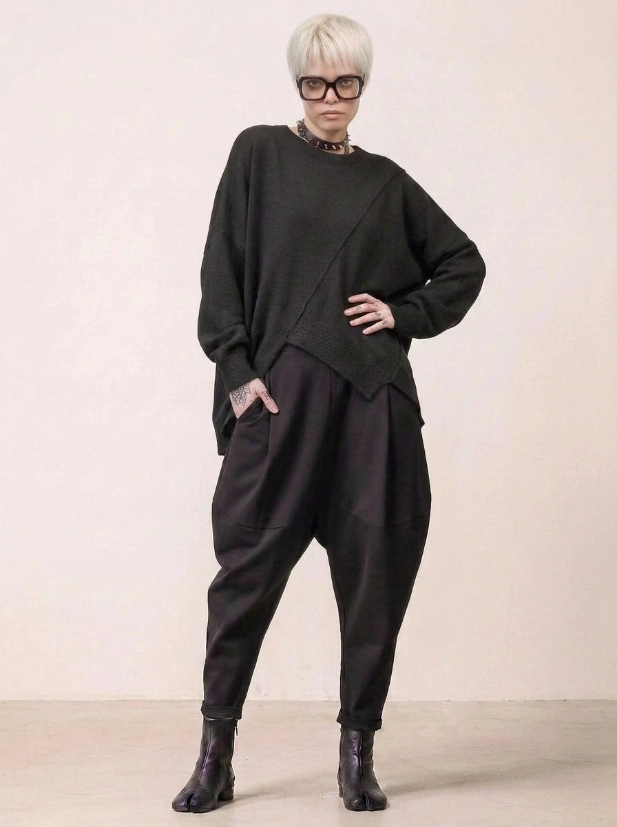 Black pullover
