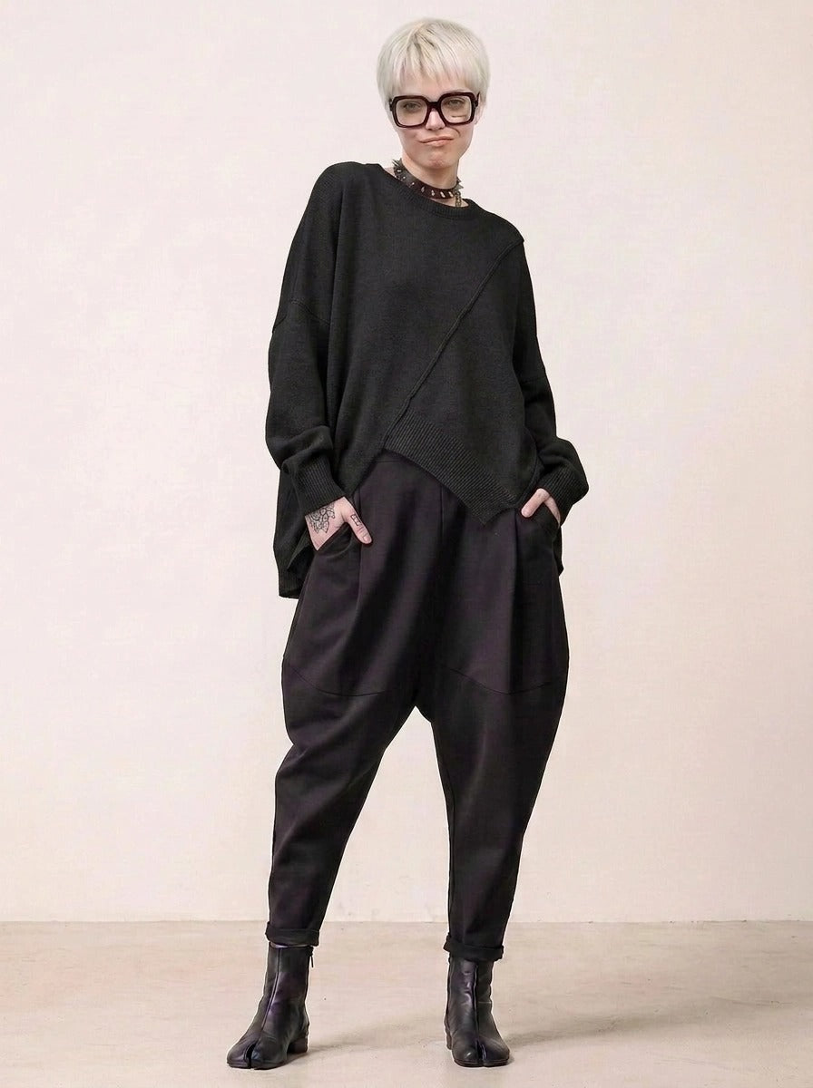 Black pullover