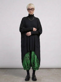 Re-launch Elegant Floral Lantern Pants in Green with Pocket Detail – Relaxed Fit for Modern Style-SimpleModerne
