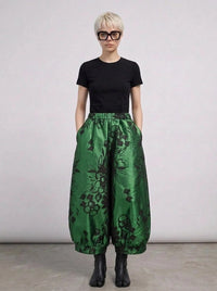 Re-launch Elegant Floral Lantern Pants in Green with Pocket Detail – Relaxed Fit for Modern Style-SimpleModerne