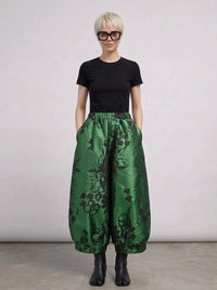Re-launch Elegant Floral Lantern Pants in Green with Pocket Detail – Relaxed Fit for Modern Style-SimpleModerne