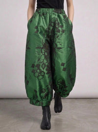 Re-launch Elegant Floral Lantern Pants in Green with Pocket Detail – Relaxed Fit for Modern Style-SimpleModerne