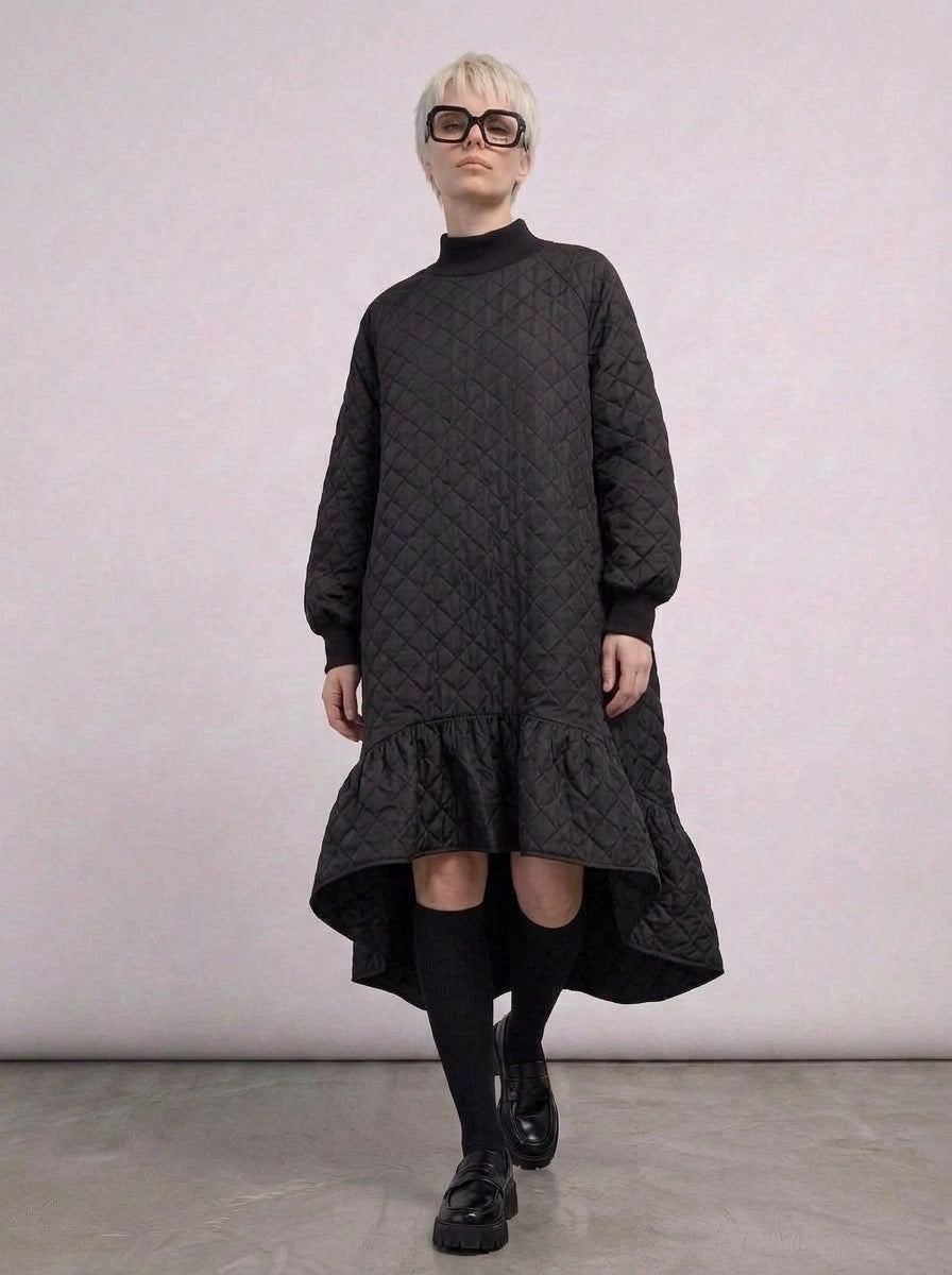 Quilted Winter Dress with Turtleneck and Knitted Cuffs - Warm and Stylish Mid-Calf Design-SimpleModerne
