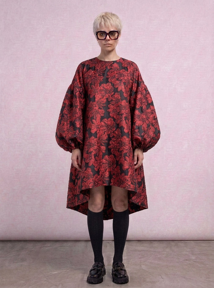 Red Floral Lantern Sleeve Asymmetrical Winter Dress – High-Low Pullover Style-SimpleModerne