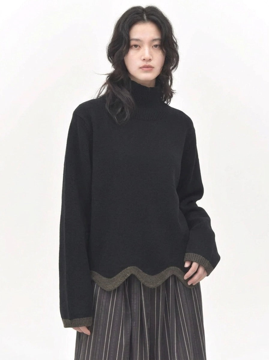 Black Wave Hem Turtleneck Pullover