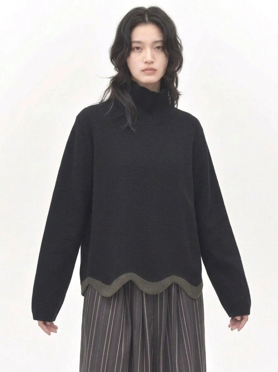 Black Wave Hem Turtleneck Pullover