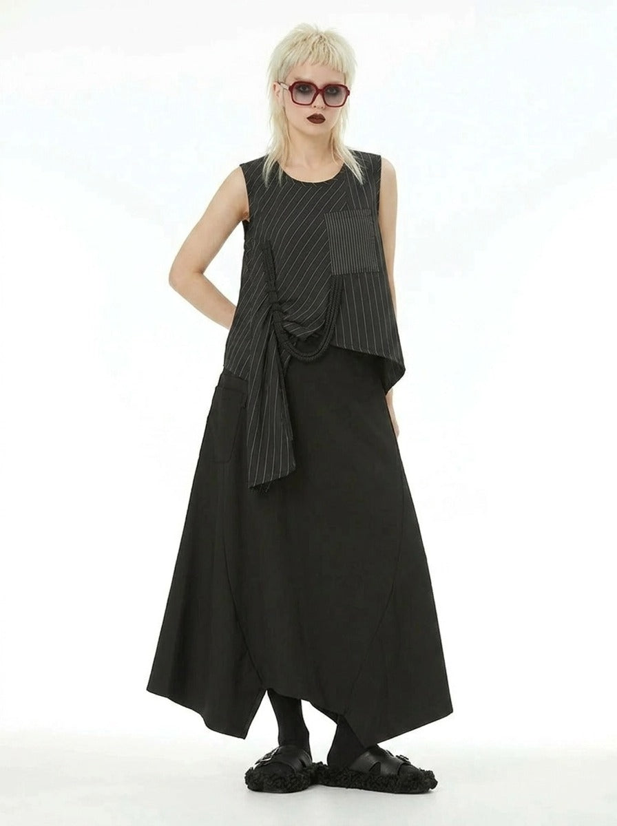 Deep Harem Capri Trousers – Black-SimpleModerne