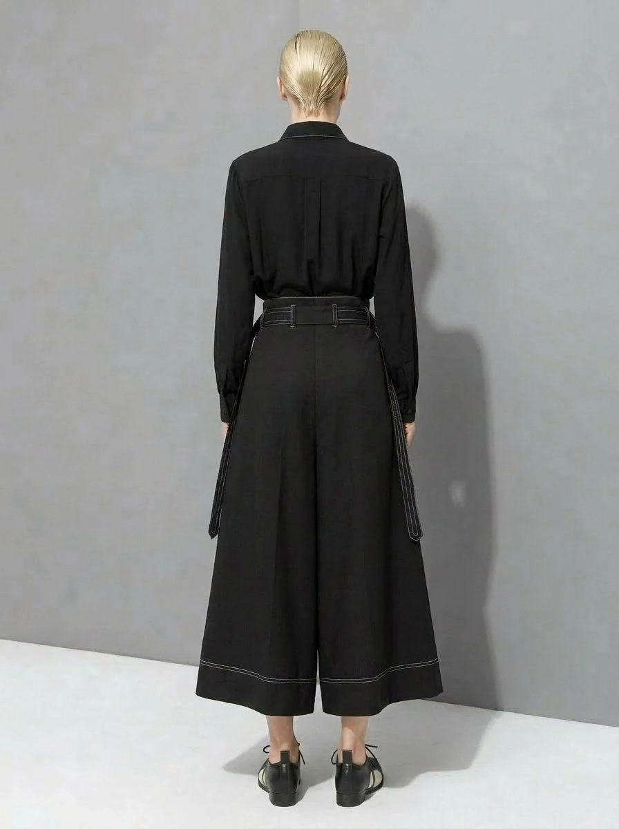 Wide-Leg Capri Culottes with Belt Detail-SimpleModerne