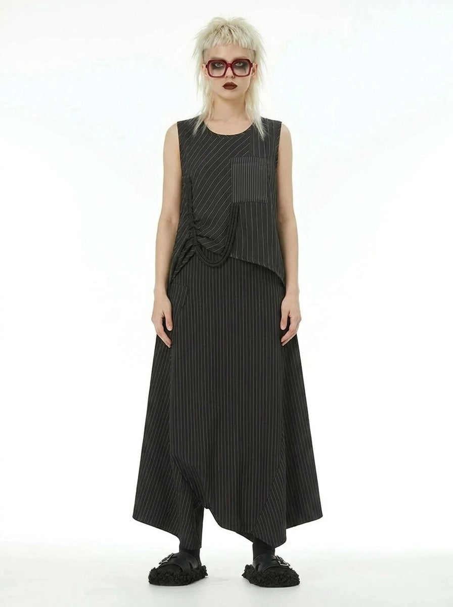 Deep Harem Capri Trousers – Pinstripe-SimpleModerne