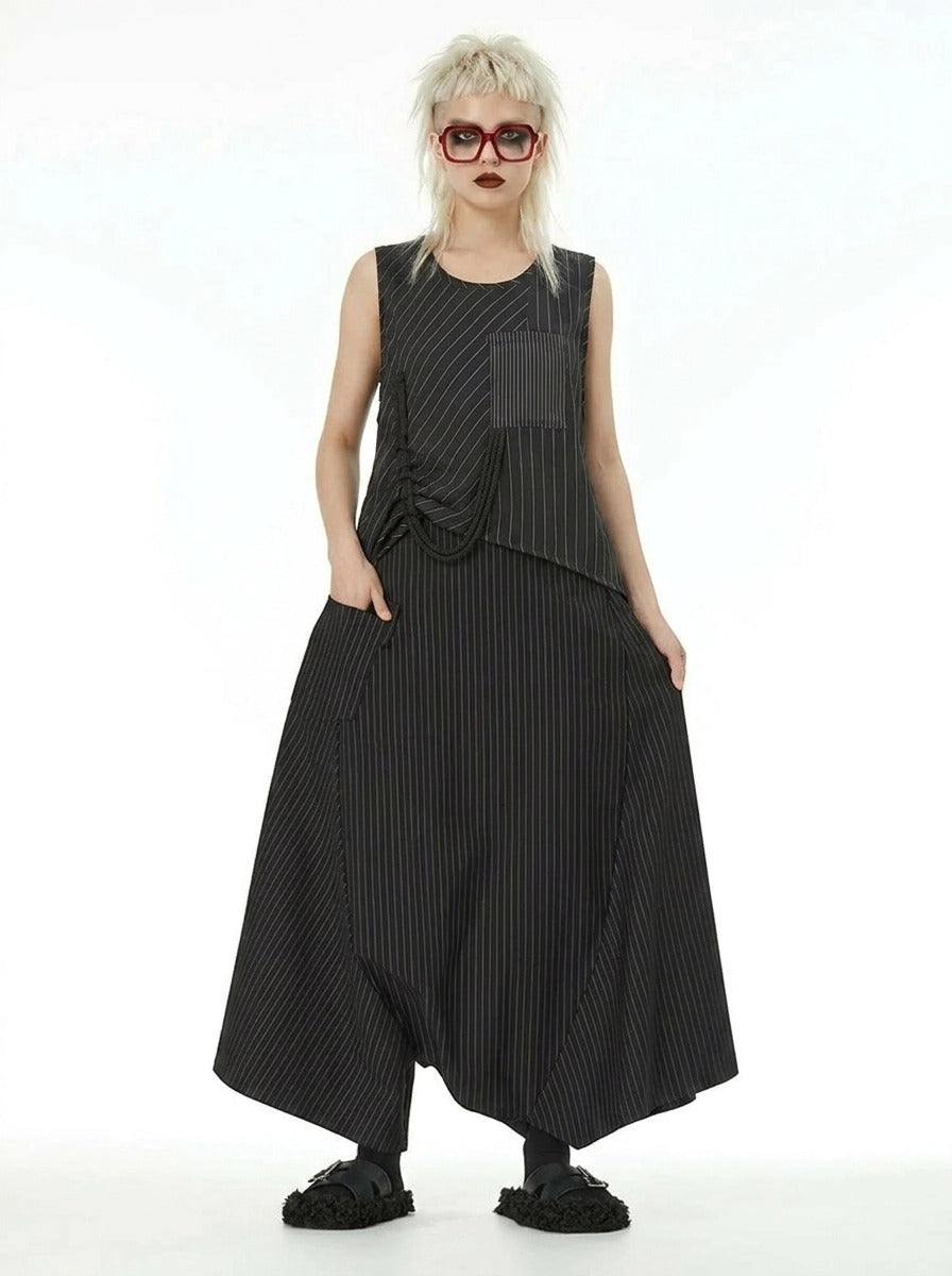 Deep Harem Capri Trousers – Pinstripe-SimpleModerne